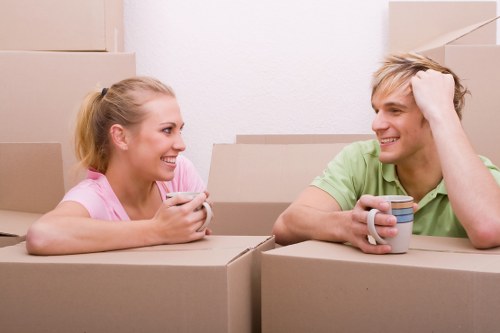Local removal vehicle hire for apartments and offices