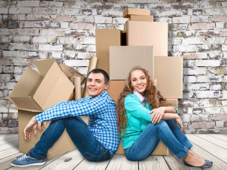 Professional moving truck service for homes and offices in Knightsbridge
