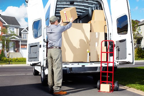 Local Knightsbridge storage service for household and commercial items